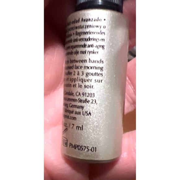 ALGENIST‎ ELEVATE Advanced Retinol Serum & Anti-Aging Repairing Oil Set 0.5 - Picture 11 of 12